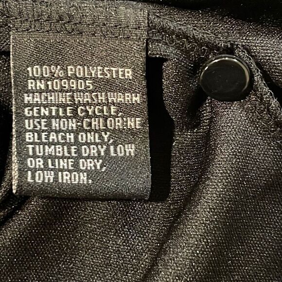 Essentials By Milano Dress. Size 6 - Picture 9 of 11